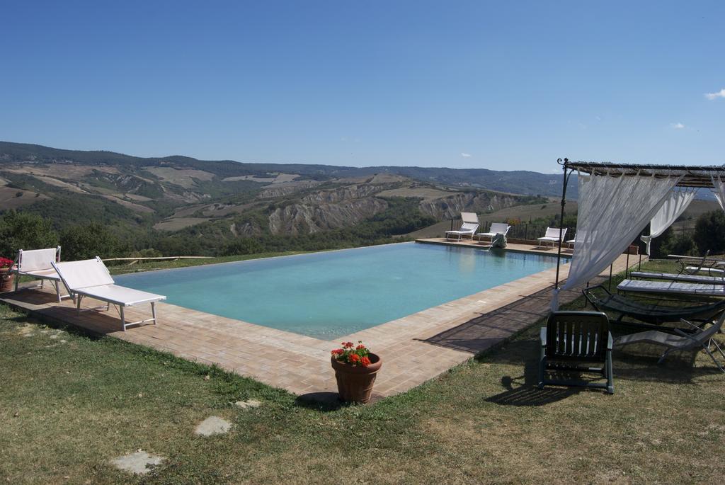 La Fonte Carducciana Villa San Casciano dei Bagni Oda fotoğraf